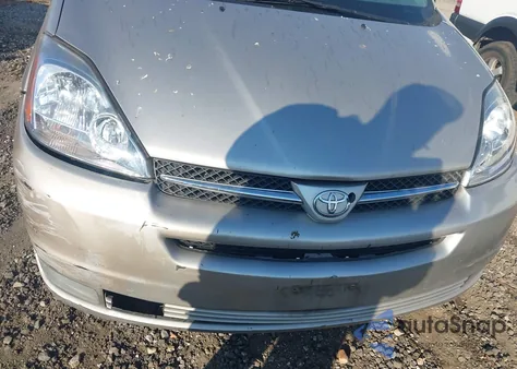 2005 Toyota Sienna Xle Limited z USA, uszkodzony, nr VIN 5TDBA22C75S043148